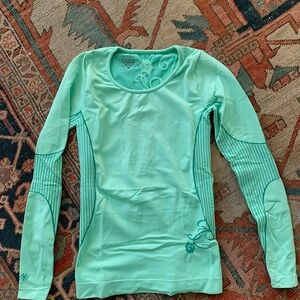 Athleta Seafoam Long Sleeve Top